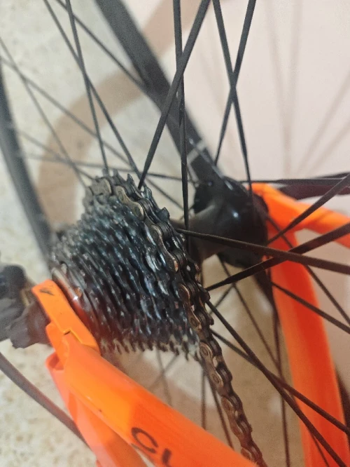 Lot vélos électriques et course carbone FRANCE