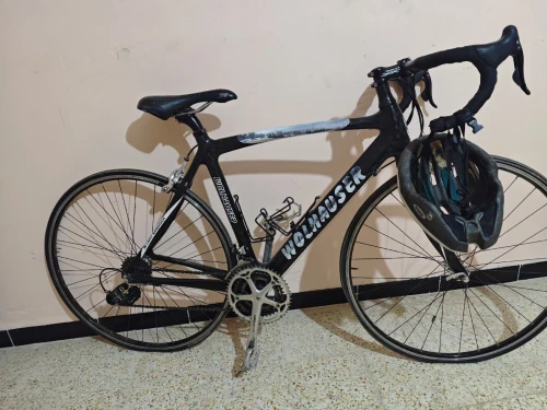 Lot vélos électriques et course carbone FRANCE