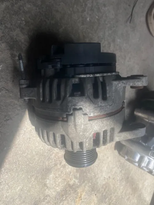 Compresseurs de climatisation  Pompe hp  Alternateur  Démarreur  Durite turbo  Durite filtre à air 