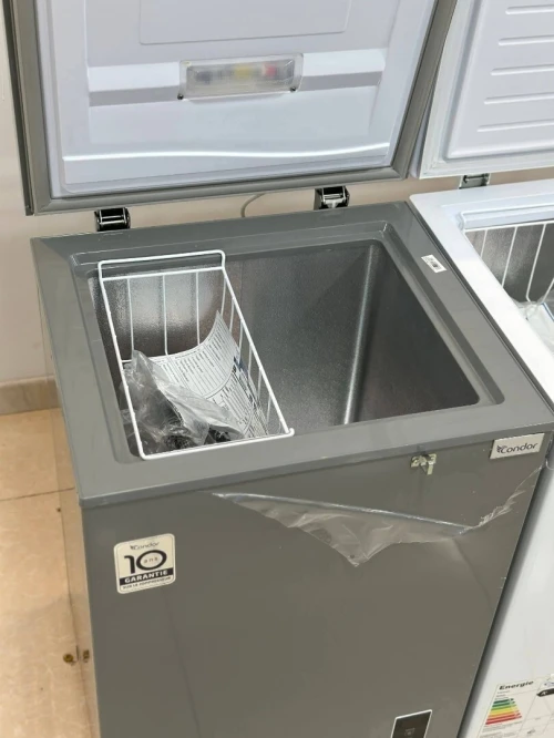 Congélateur de la marque condor 130L BLANC / Gris