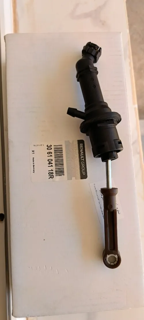 Pompe d'embrayage côté pédale d'origine dacia Sandero