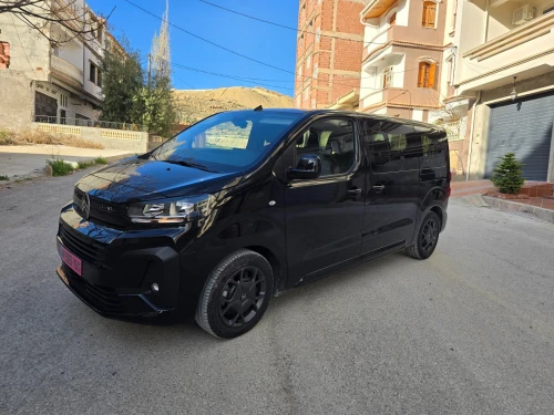 Citroen Jumpy 2026 8 places