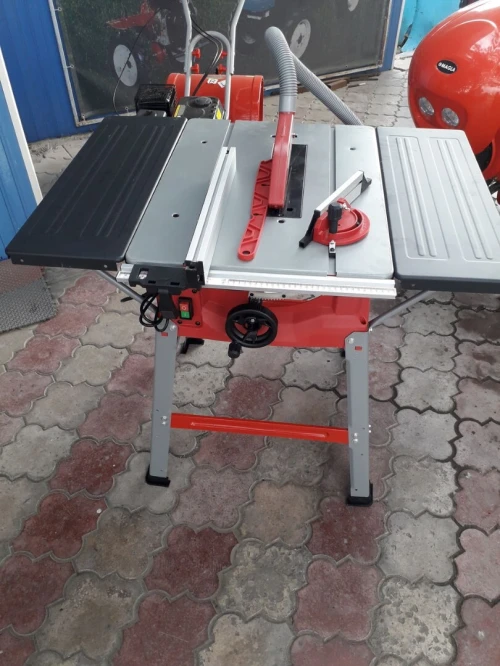 scie circulaire worcraft 2000w