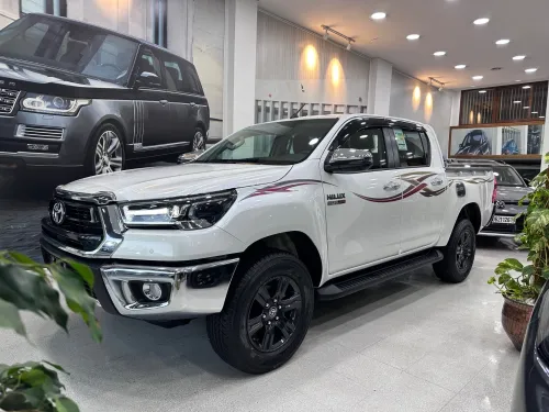 Toyota Revo  2025 Revo