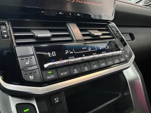 Toyota Land Cruiser  2026 VXR