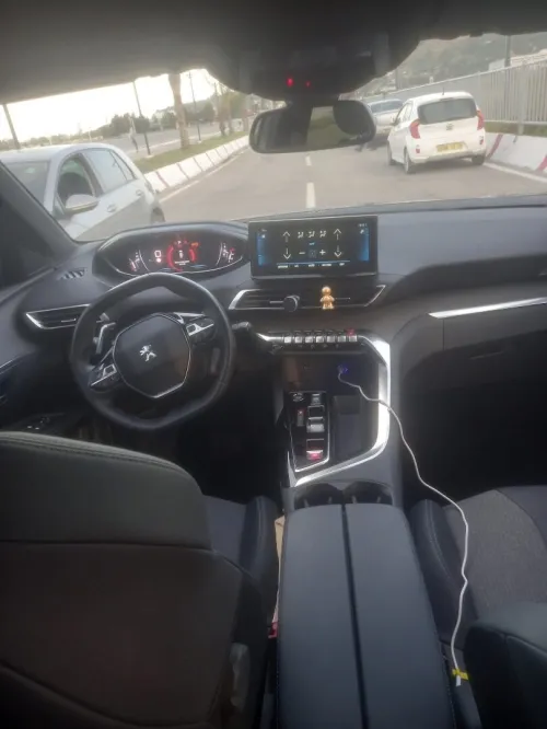 Peugeot 5008 2025 GT