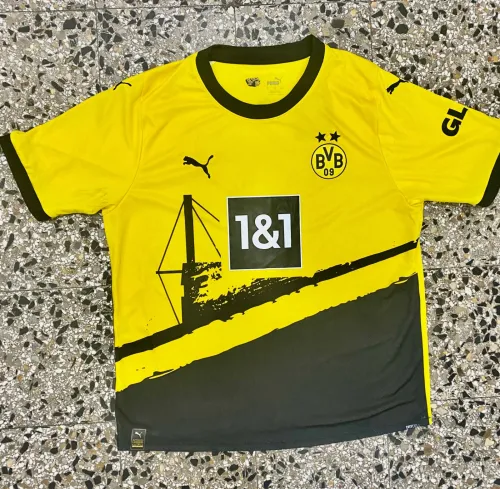 T-shirt BVB