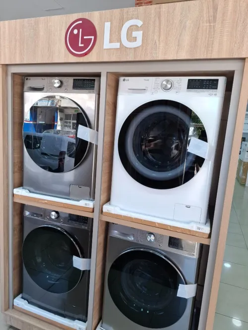 Promotion machine à laver LG 13kg turbowash lavage et séchage gris foncé