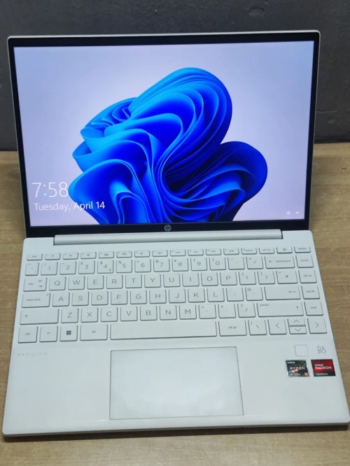 HP Pavilion Aero 13