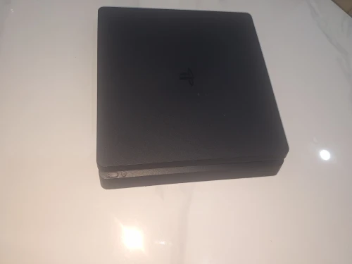 Ps4 slim flaché 9.0 prix 56000da خمسملاين وستمائة طالب