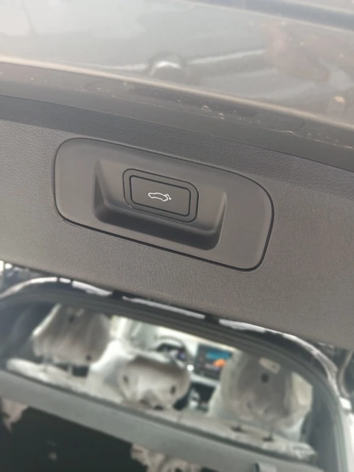 Geely Coolray 2025 1.5 MEJMOULA