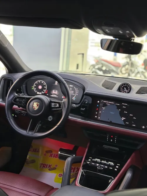 Porsche Cayenne 2024 