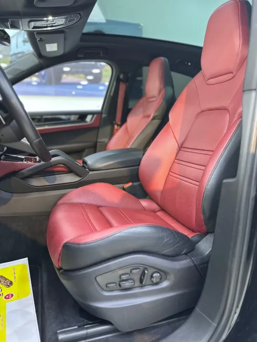 Porsche Cayenne 2024 