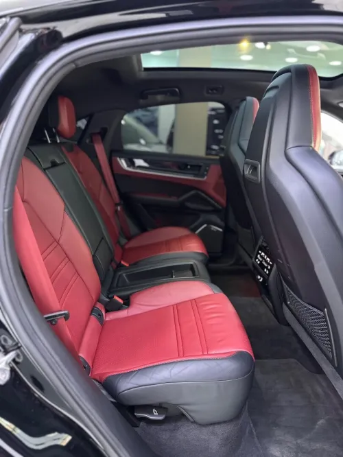Porsche Cayenne 2024 