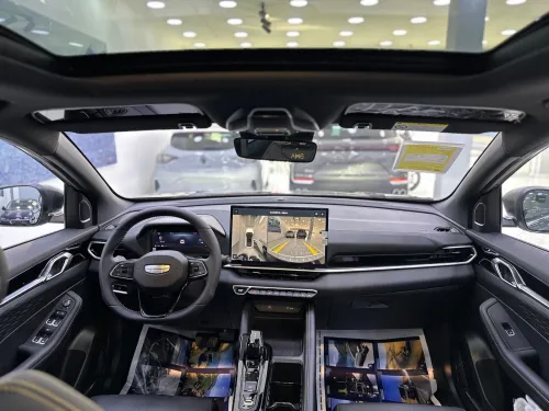 Geely Coolray 2026 
