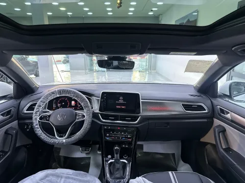 Volkswagen T-Roc 2025 R-Line 