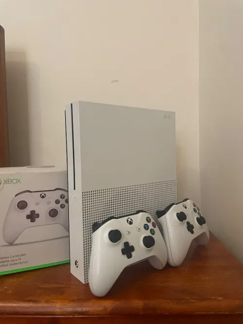 Xbox One S 1TB