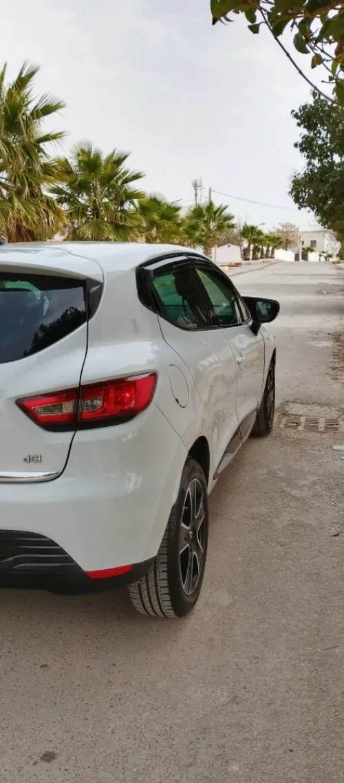 Renault Clio 4 2015 Limited
