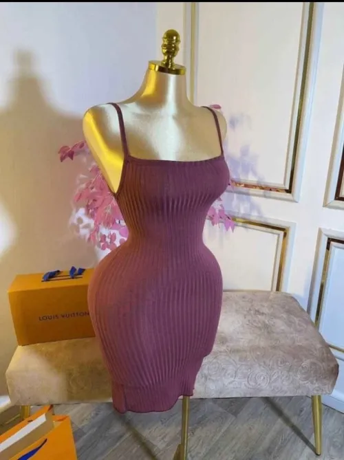 Fonde de robe (quantité / jemla)
