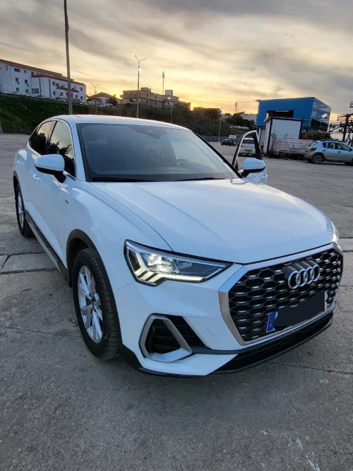 Audi Q3 2023 S Line