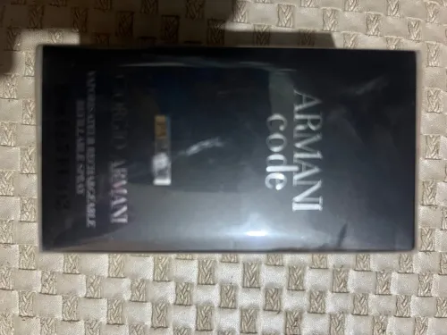 Divers parfums de luxe