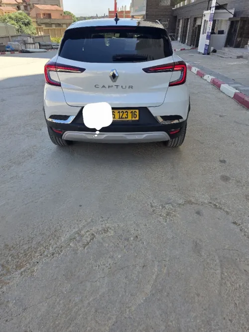 Renault Captur 2023 Lux