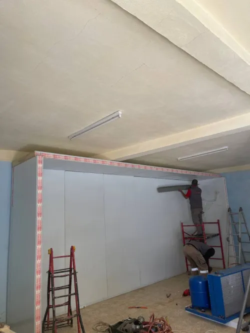 Fabrication des chambres froides 