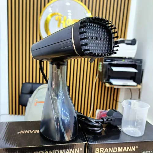 BRANDMANN Defroisseur a main 380ml 1300w