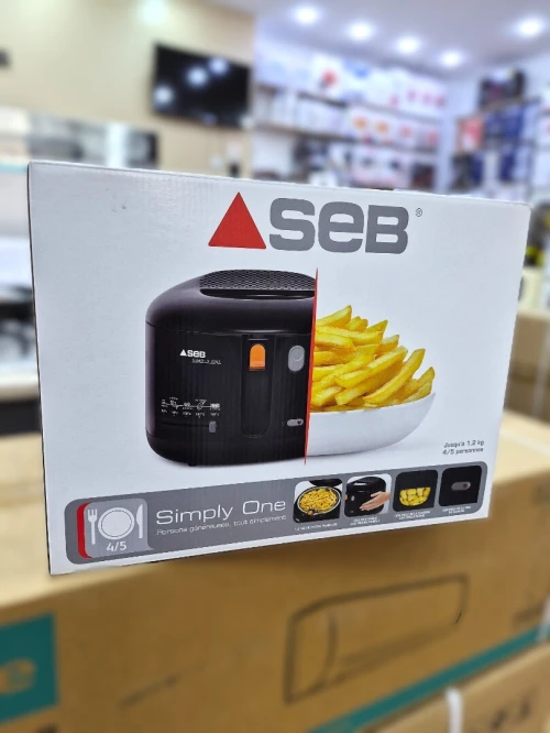 SEB Simply One friteuse à l'huile classique 1.2Kg 2.1L Noire