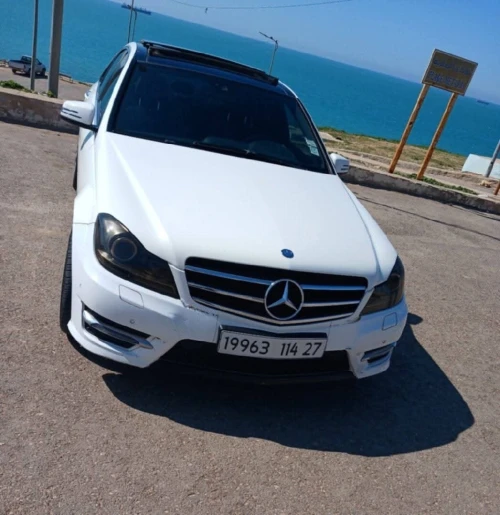 Mercedes Classe C 2014 250 AVANTGARDE 