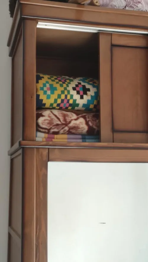 Armoire deux portes coulissantes avec miroir خزانة ملابس ببابين منزلقين ومرآة
