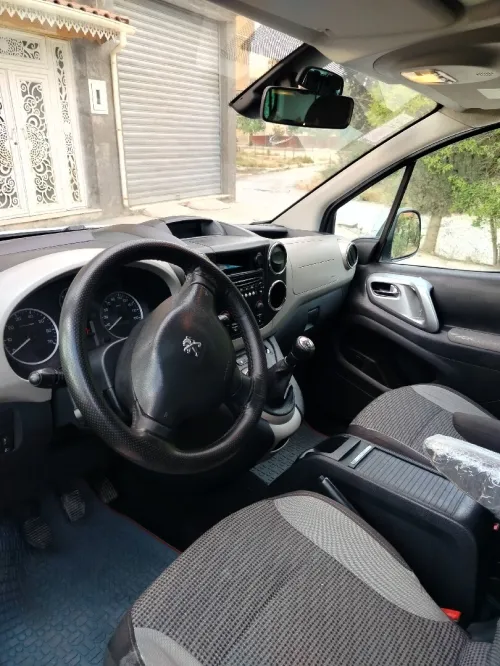 Peugeot Partner 2012 Tepee
