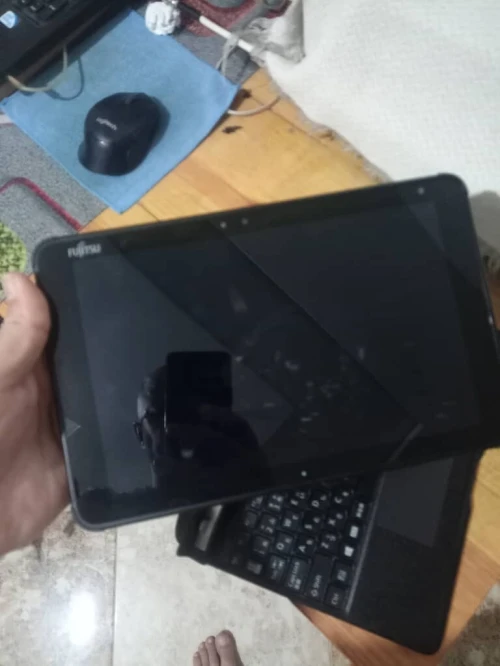 laptop fuijtsu lifebook Q5010 detachable tactile