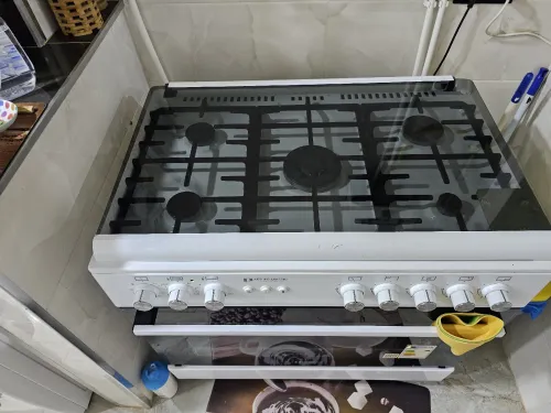 Cuisinière 5 feux Arthur Martin