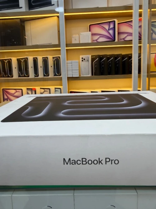 Macbook Pro M4 Max 36/1Tb