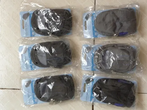 Petits sacs pour appareils photos compacts (produit neuf sous emballage)