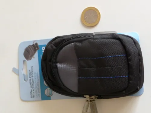 Petits sacs pour appareils photos compacts (produit neuf sous emballage)
