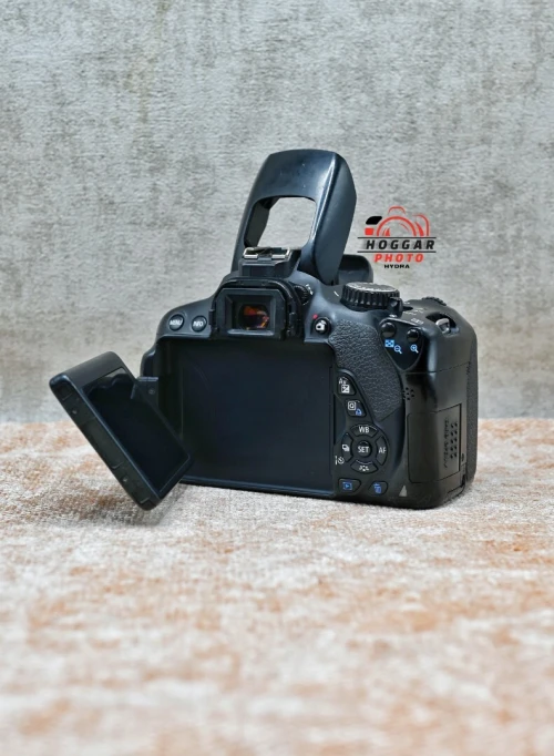 Canon EOS 650D NU