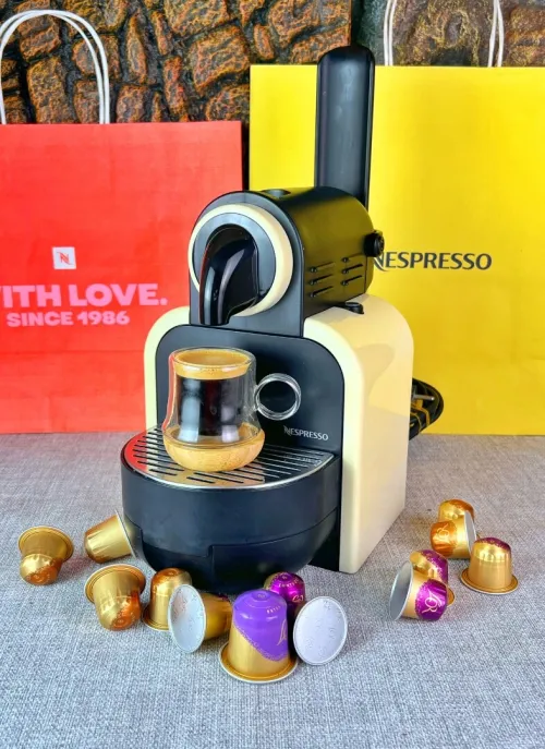 Les machines café nespreso Delonghi نقيين مشاءالله