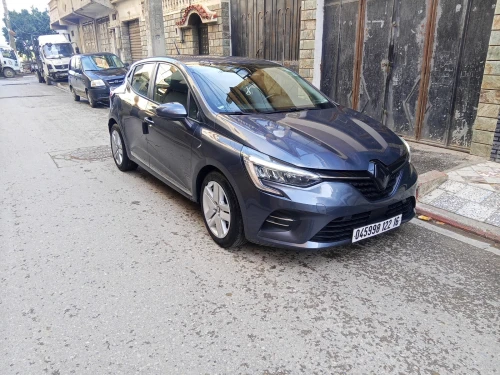Renault Clio 5 2022 Besn