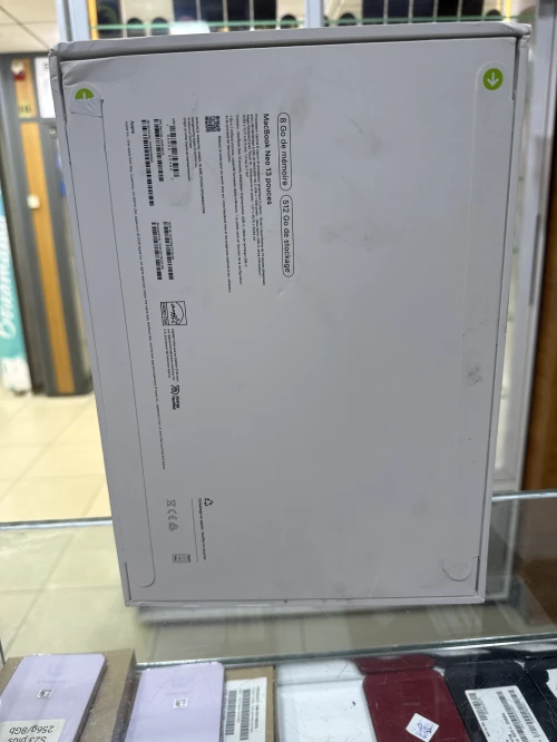 MacBook neo 512gb/8gb bls