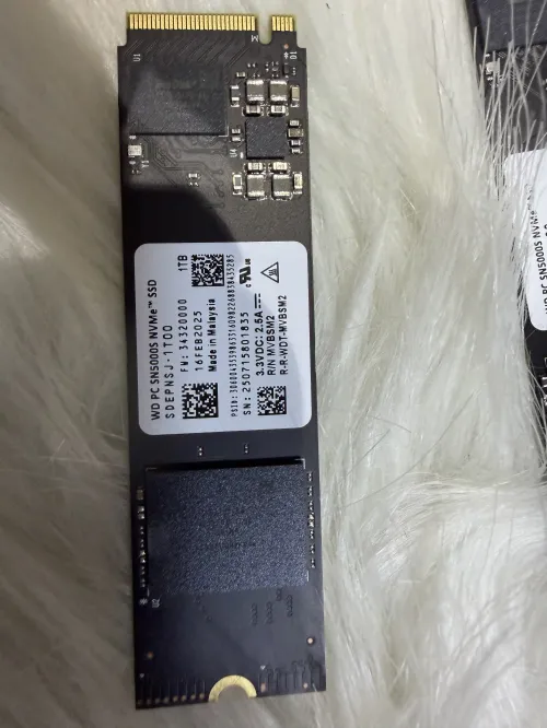 DISQUES DURS WD NVMe 1 T ssd