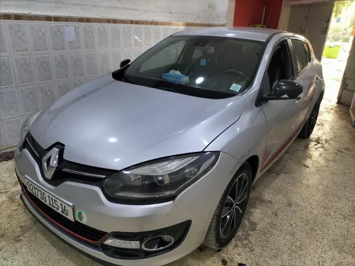 Renault Megane 3 2015 Bose