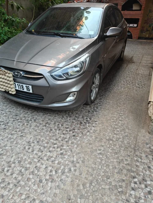 Hyundai Accent RB  4 portes 2018 GL DZ