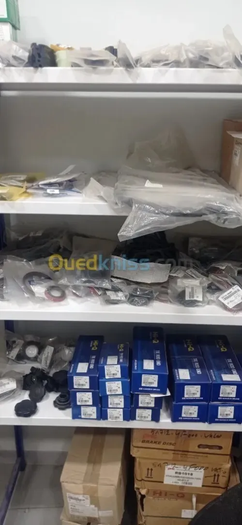 LOT AFFAIRES / PIÈCES AUTO KIA HYUNDAI