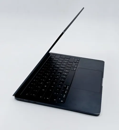LAPTOP MACBOOK AIR 2022 13.6" M2 2022 RAM 16G DDR5 256 SSD NVME 159 CYCLES