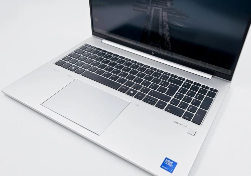 LAPTOP HP ELITEBOOK 860 G11 ULTRA 7 155U RAM 16G DDR5 512 SSD NVME