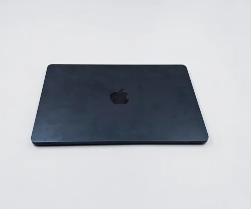LAPTOP MACBOOK AIR 2022 13.6" M2 2022 RAM 16G DDR5 256 SSD NVME 159 CYCLES