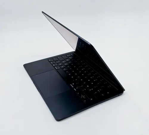 LAPTOP MACBOOK AIR 2022 13" M2 2022 RAM 16G DDR5 256 SSD NVME 121 CYCLES