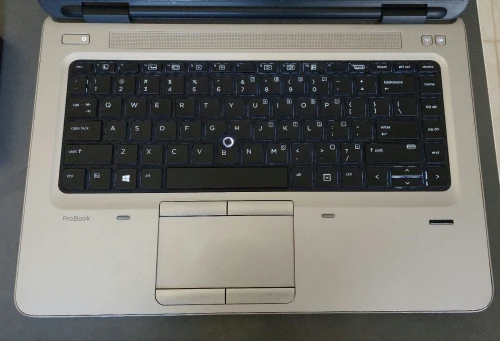 Hp ProBook 640 g2 i5 6eme 16/256gb ssd